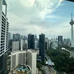 The Platinum Kuala Lumpur By Cozy White