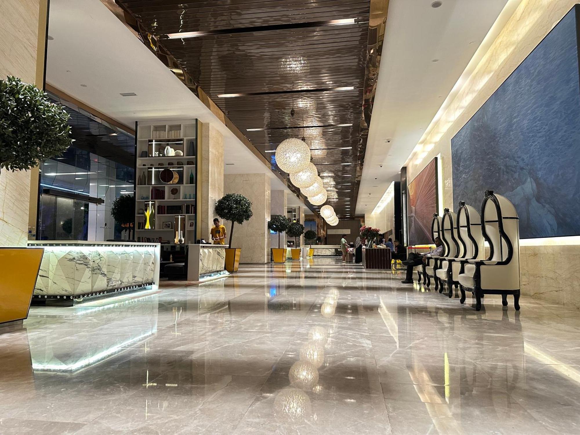 The Platinum By Cozy White Pangsapuri